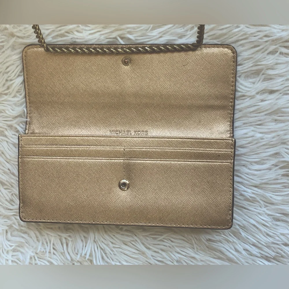 🏆4pcs-MK GOLD SATCHEL/CROSSBODY w MK Charm,detachable strap & Gold snap Wallet - Picture 7 of 11